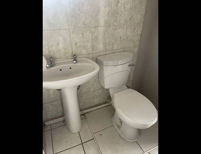 2 BEDROOM APARTMENT FOR SALE IN PIETERMARITZBURG CENTRAL